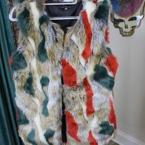 Fun, Festival, Burning Man, Unique Lulmari Faux Fur Vest Size M/L
